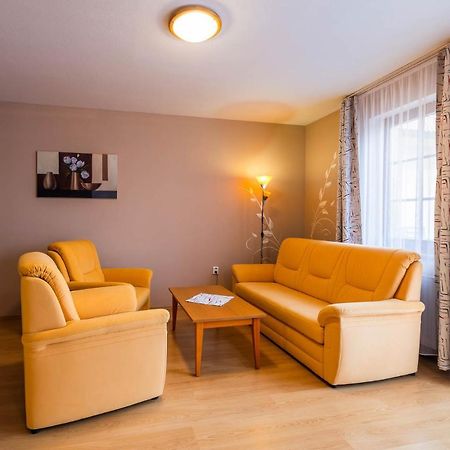 Apartman Eliska Třeboň מראה חיצוני תמונה